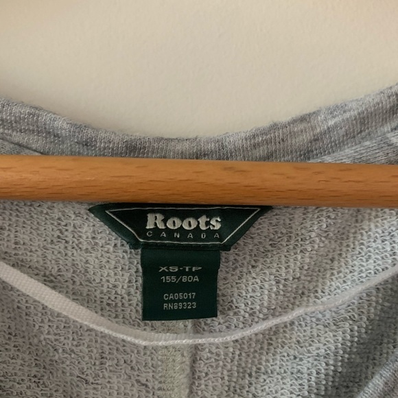 ROOTS T-shirt sweater dress - Picture 6 of 8